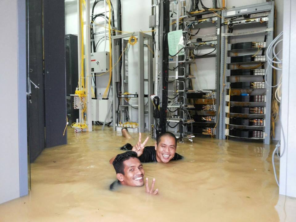 Overstroomd, kwetsbaar datacentrum
